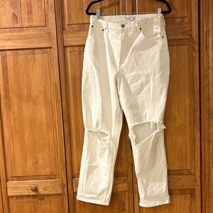 Abercrombie & Fitch Curve Love White NWT High-Rise '90s Straight Jeans Size 31